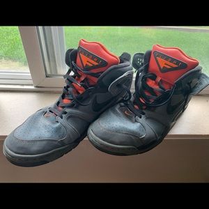 Nike Air Force flight